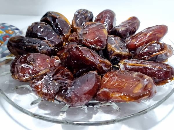 تصویر 5 از قیمت خرما کبکاب کارتنی + خرید باور نکردنی